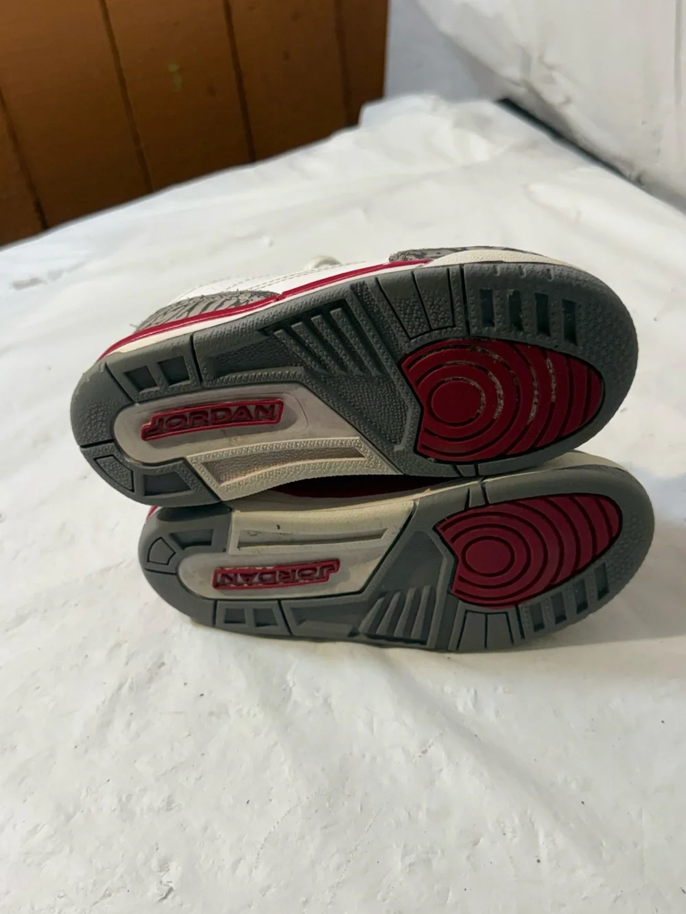 Jordan retro cardinal